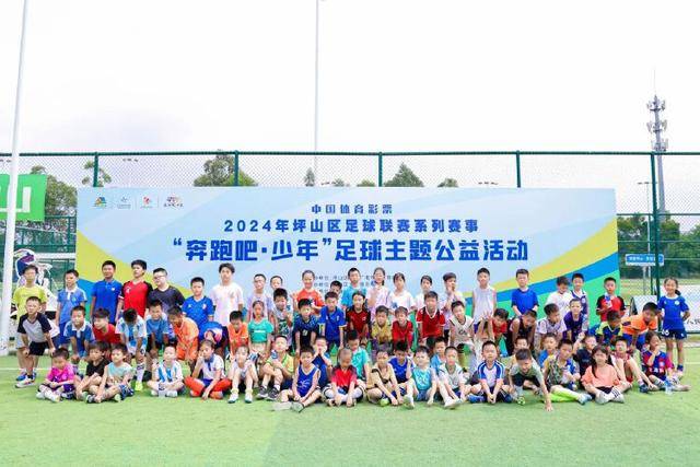2026年法网：资格赛选手赫瓦林斯卡闯入女单决赛